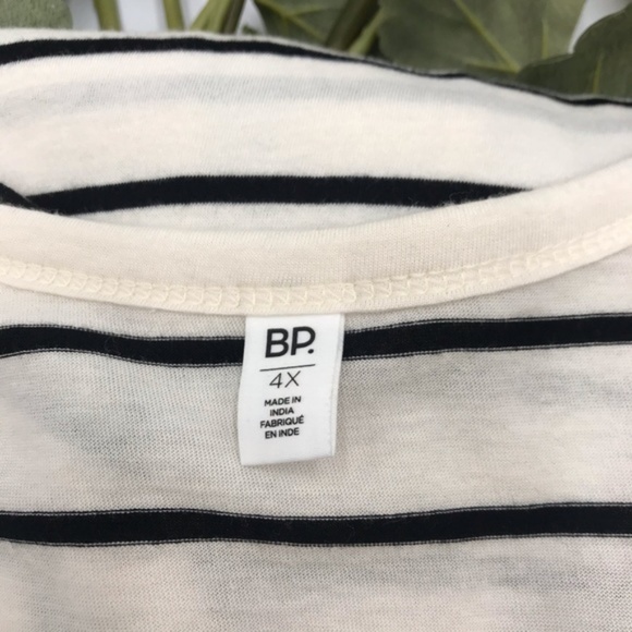 BP Relaxed Fit Long Sleeve Tee with Front Pocket - Picture 3 of 6